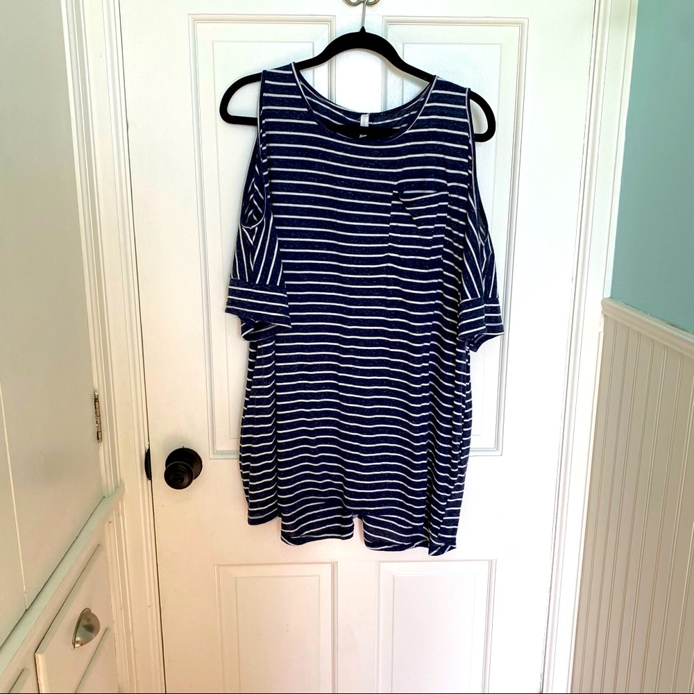 💲SOLD💲Pinkblush Stripe Tunic | 1X